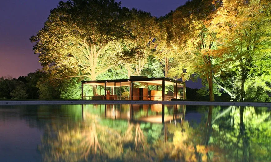 Glass House ve akşamüstü vakti göl manzarasıDök Mimarlık ©Robin Hill