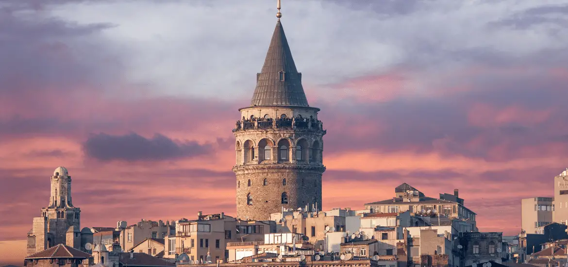 Galata Kulesi kent görünümü

Dök Mimarlık