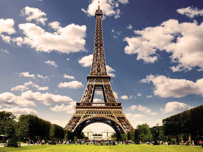 Eyfel Kulesi / Dök Mimarlık