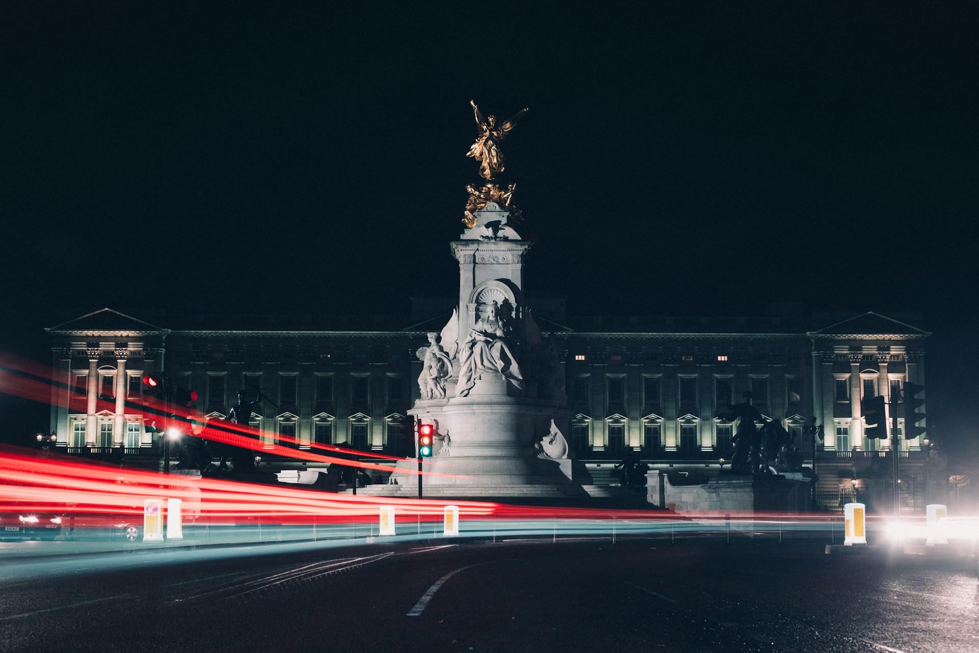 Buckingham Sarayı / Dök Mimarlık