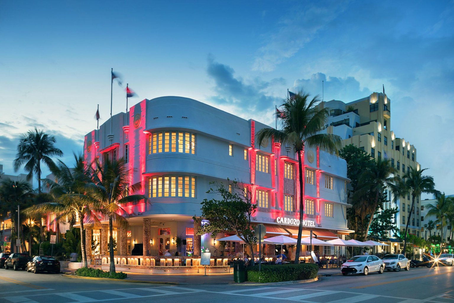 Miami's Art Deco: A Timeless Architectural Symphony - Image 1