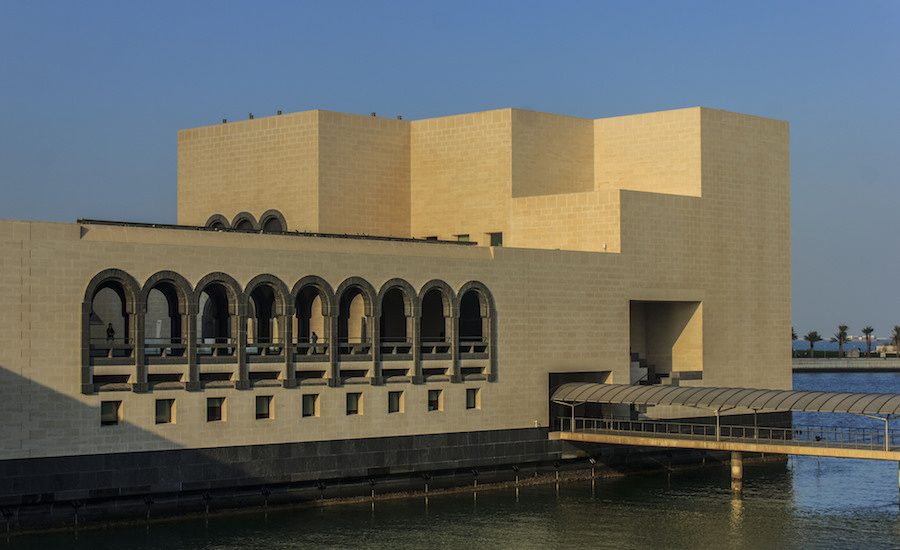 Musée d'Art Islamique dans l'Oasis du Désert de Peis - Image 5