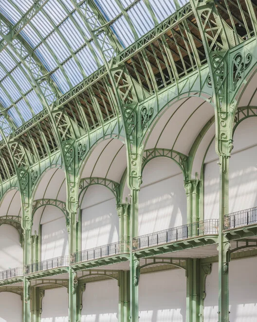 The Grand Palais Chatillion A Modern Architectural Marvel - Image 5
